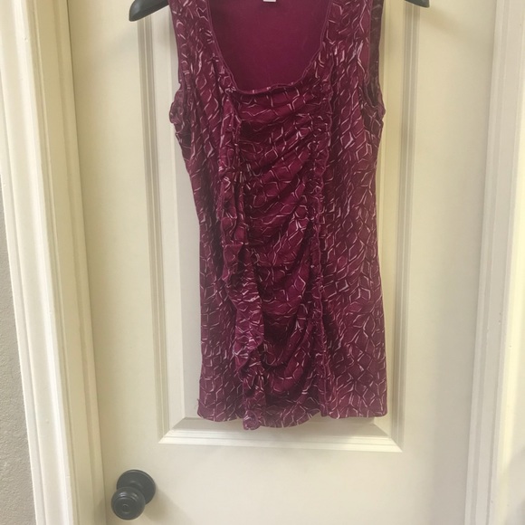 NY&Co Sleeveless Ruffle Top - Picture 2 of 5